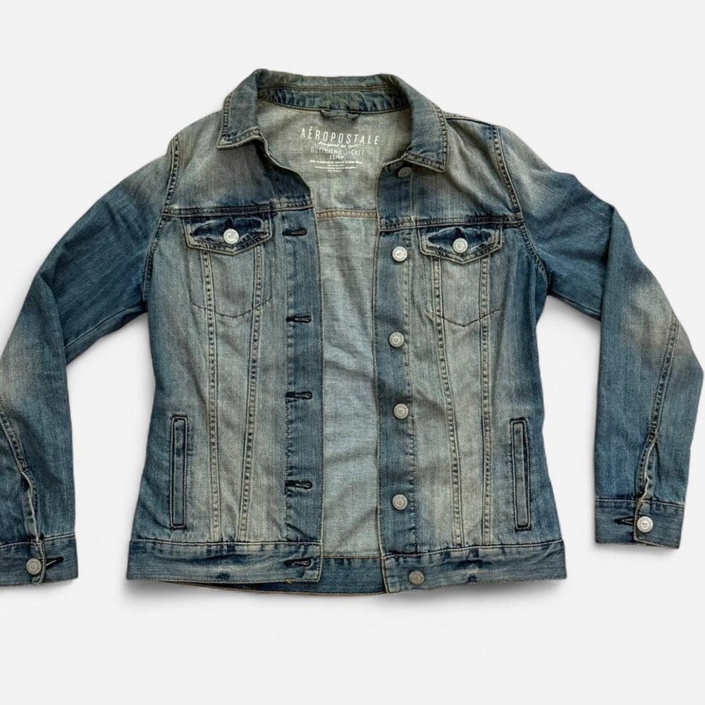Aeropostale Women's Faded Blue Denim Jacket
